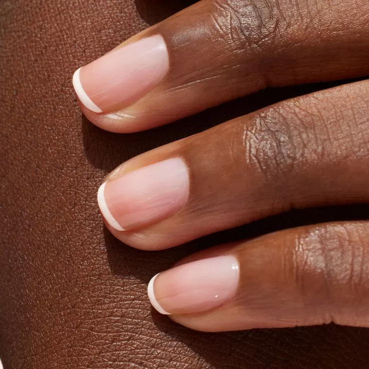 Prothésiste ongulaire French Manucure à Vélizy-Villacoublay, Viroflay, Les Jolis Ongles d'Émilie
