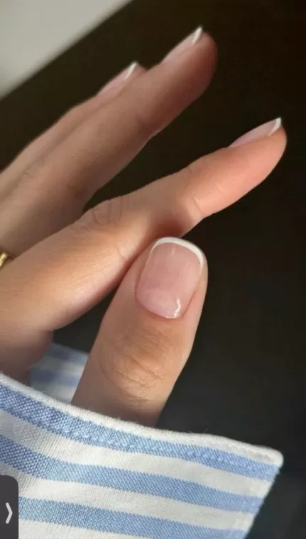 Prothésiste ongulaire french manucure à Viroflay, Viroflay, Les Jolis Ongles d'Émilie