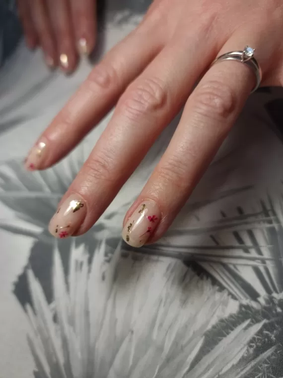 Prothésiste ongulaire Nail art à Viroflay, Viroflay, Les Jolis Ongles d'Émilie