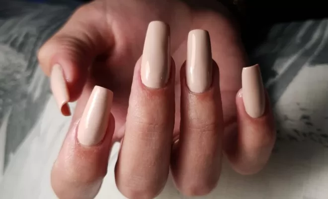 Manucure couleur unie, Viroflay, Les Jolis Ongles d'Émilie